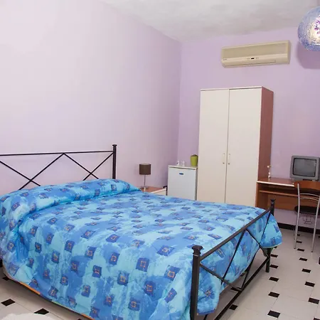 La Bella Dormiente Bed & Breakfast